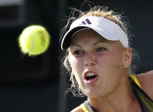 2010-10-02t071851z_01_tok706_rtridsp_3_tennis-women-japan_reuters