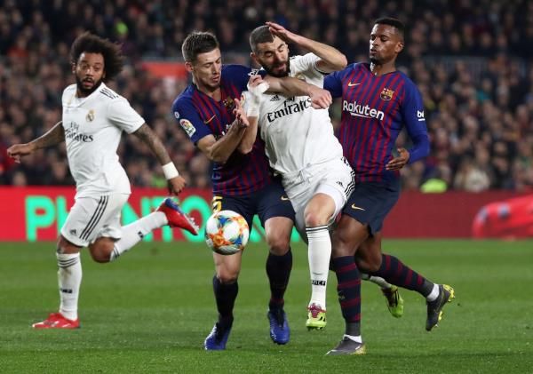 كلاسيكو سابق بين ريال مدريد وبرشلونة