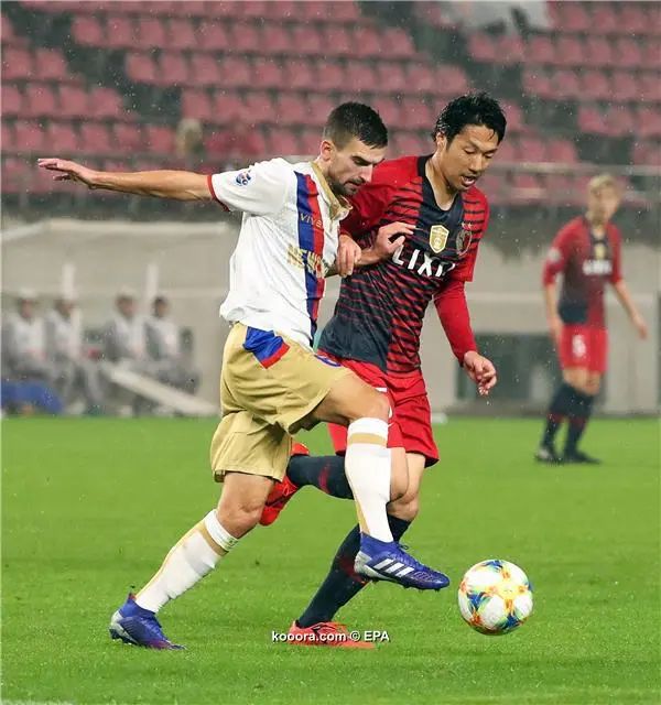 ?i=epa%2fsoccer%2f2019-02%2f2019-02-19%2f2019-02-19-07380603_epa