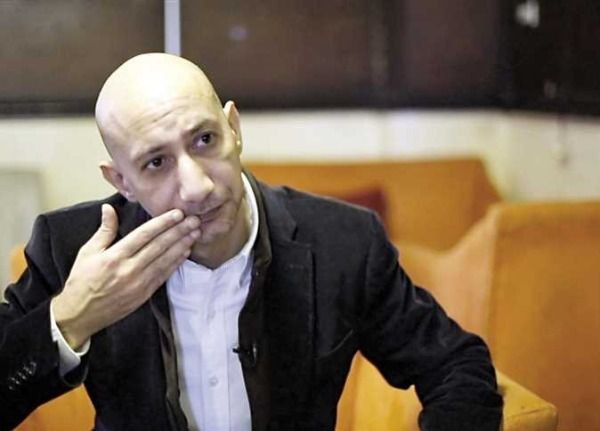 أيمن الكاشف