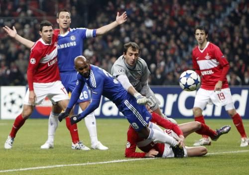 2010-10-19t182526z_01_mos121_rtridsp_3_soccer-champions_reuters