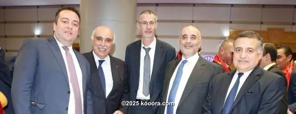 ?i=corr%2f108%2fkoo_108013