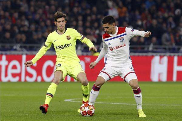 من لقاء ليون وبرشلونة