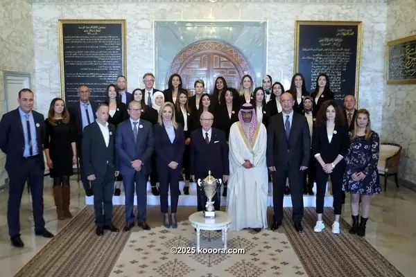 ?i=corr%2f108%2fkoo_108195