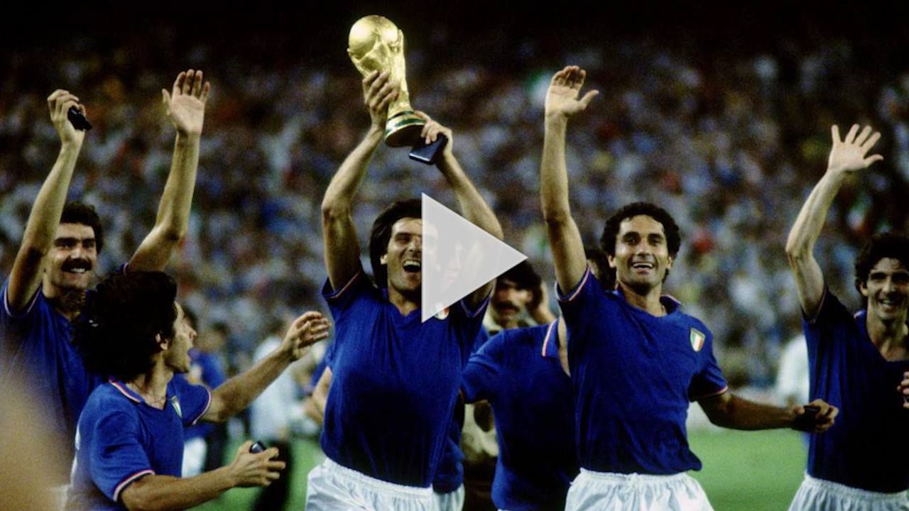 أبطال مونديال 1982