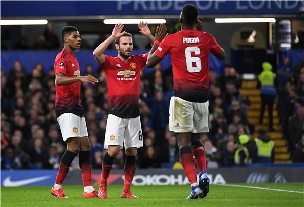 لاعبو مانشستر يونايتد