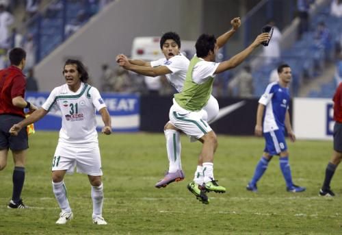 2010-10-20t212532z_01_amm17_rtridsp_3_soccer-asia-champions_reuters
