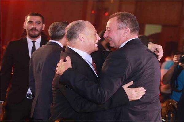 الخطيب وأبوريدة