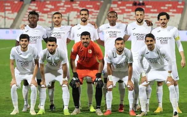 لاعبو فريق الرفاع