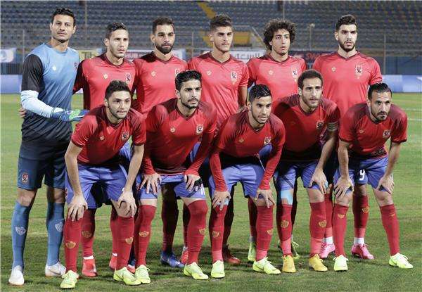 لاعبو الأهلي