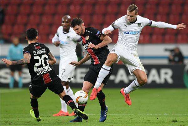 من لقاء ليفركوزن أمس