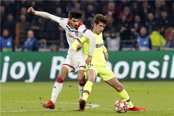 جانب من لقاء الذهاب 