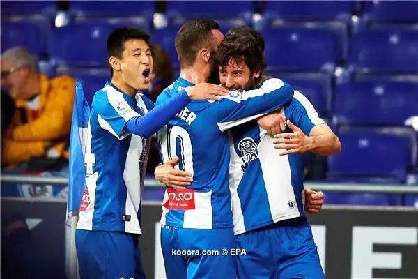 ?i=epa%2fsoccer%2f2019-02%2f2019-02-22%2f2019-02-22-07388969_epa