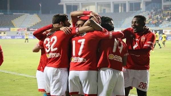 لاعبو الأهلي