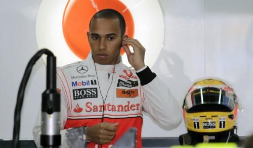 2010-10-22t015300z_01_yeo106_rtridsp_3_motor-racing-prix_reuters