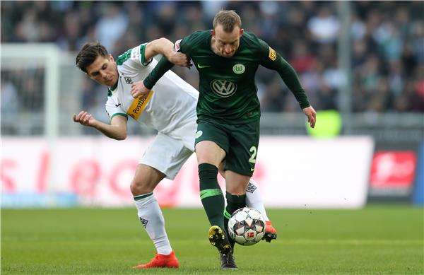 من لقاء مونشنجلادباخ وفولفسبورج 