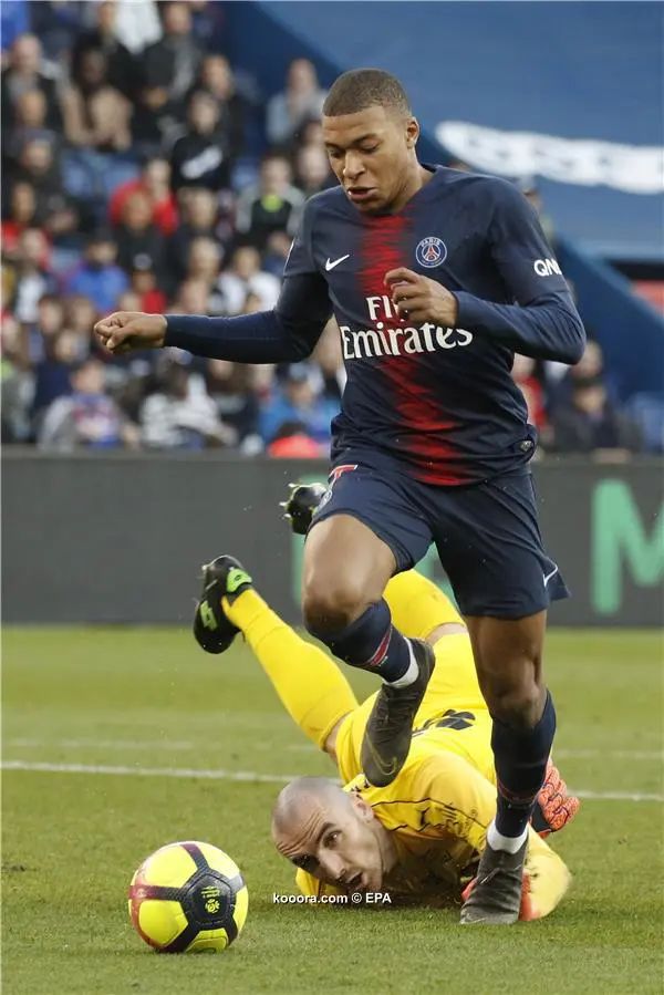 ?i=epa%2fsoccer%2f2019-02%2f2019-02-23%2f2019-02-23-07390959_epa