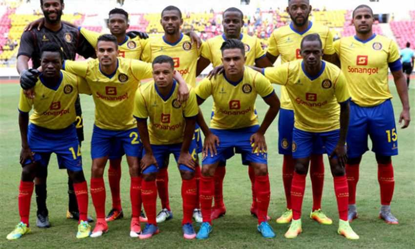 لاعبو بيترو أتليتكو