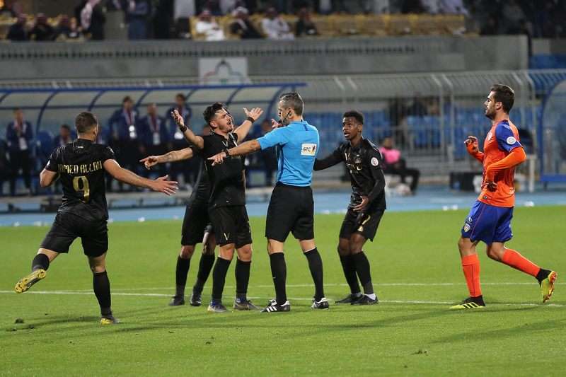 لقطة من المباراة 