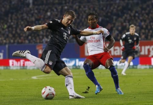 2010-10-22t191903z_01_cha113_rtridsp_3_soccer-germany_reuters