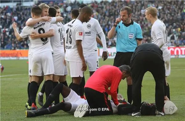 ?i=epa%2fsoccer%2f2019-02%2f2019-02-24%2f2019-02-24-07393162_epa