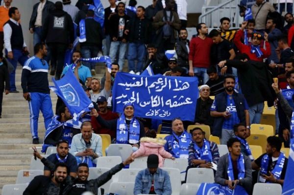 جانب من الحضور الجماهيري 