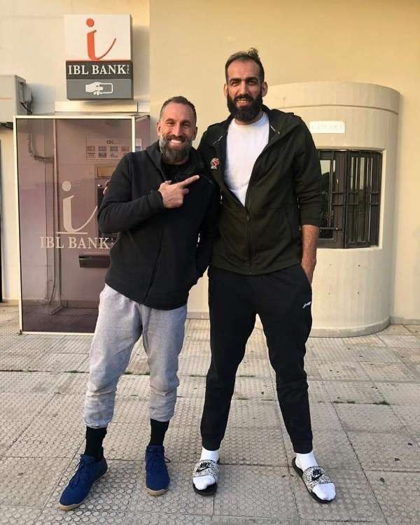 الخطيب في استقبال هدادي