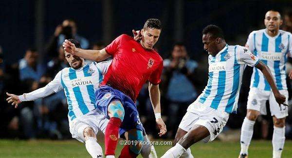 مواجهة سابقة من الدوري 