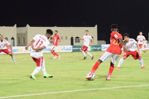 جانب من مباريات الدوري