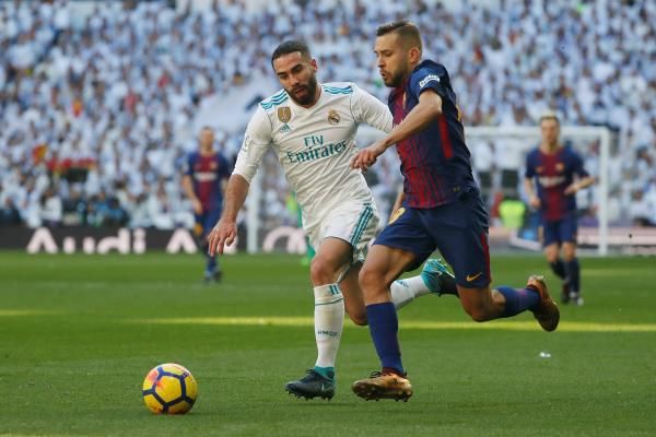 ألبا في صراع مع كارفاخال