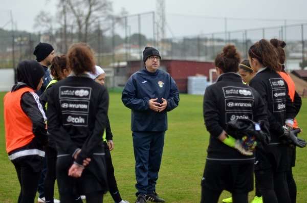 من تدريبات المنتخب الأردني للسيدات