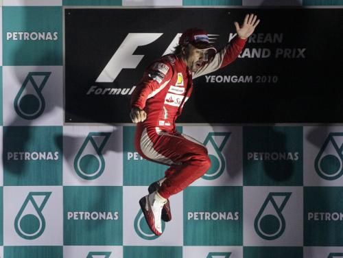 2010-10-24t105731z_01_yeo603_rtridsp_3_motor-racing-prix_reuters