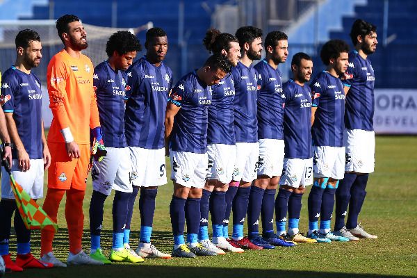 الشناوي مع لاعبي بيراميدز