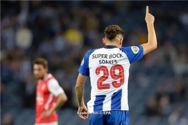 ?i=epa%2fsoccer%2f2019-02%2f2019-02-26%2f2019-02-26-07399836_epa