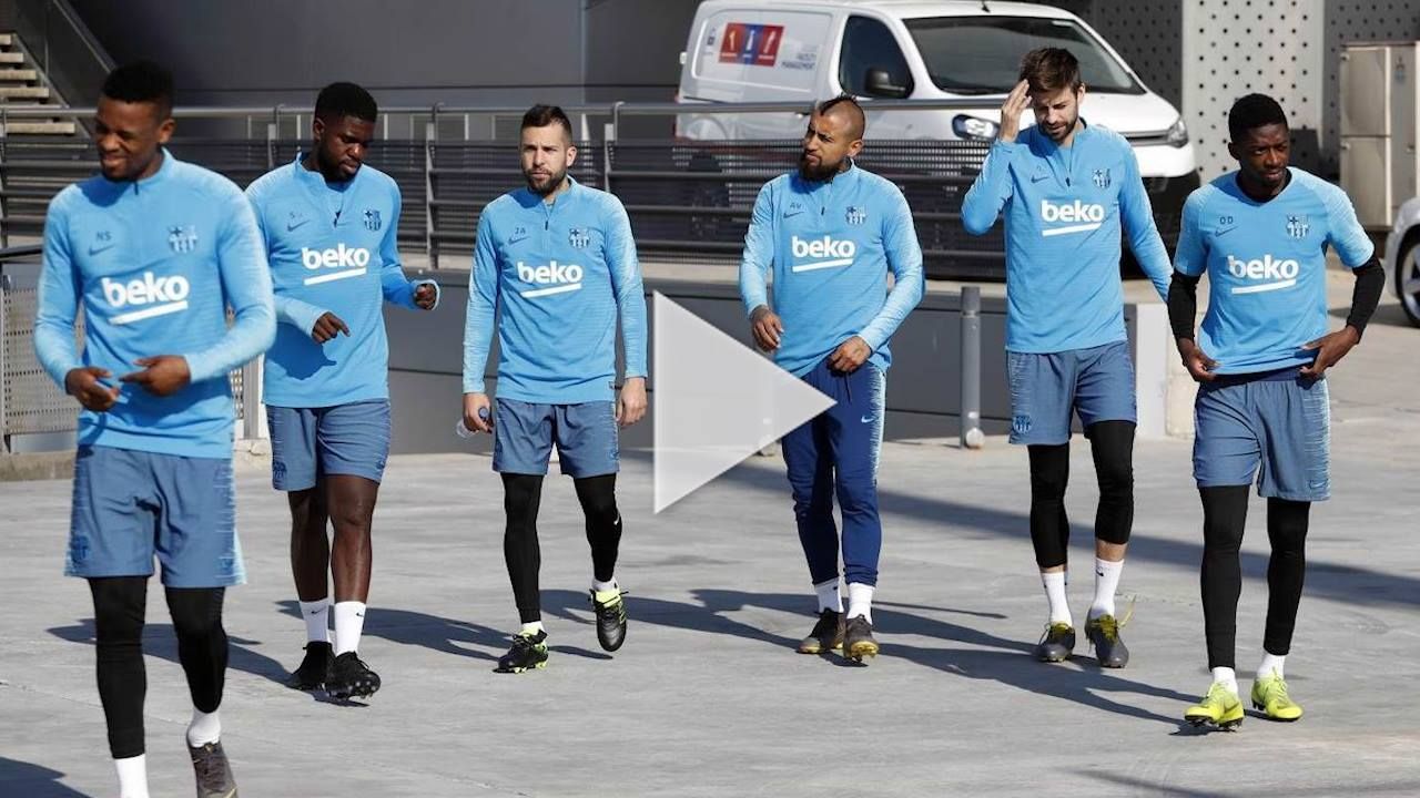 لاعبو برشلونة