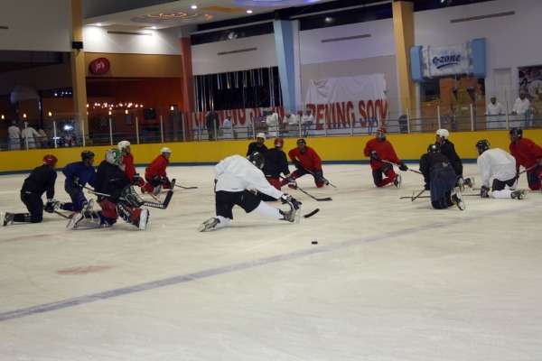 المنتخب العماني لهوكي الجليد