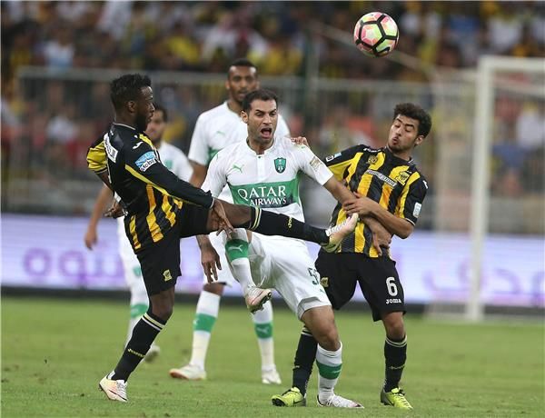 من مباراة سابقة بين الاتحاد والأهلي