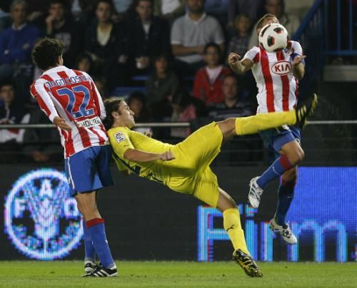 2010-10-24t193712z_01_hjk02_rtridsp_3_soccer-spain_reuters