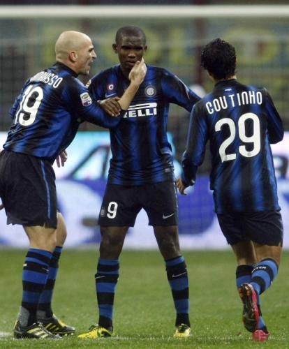 2010-10-24t204517z_01_aga205_rtridsp_3_soccer-italy_reuters