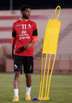 على هزازي