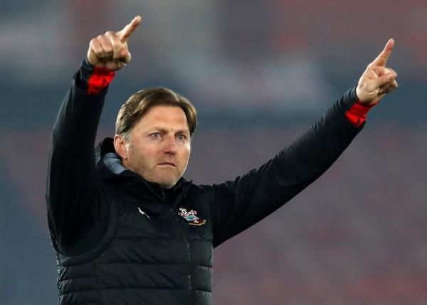 رالف هازنهاتل