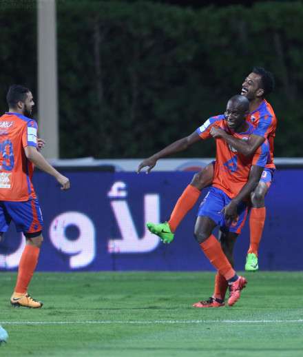 لاعبو الفيحاء 