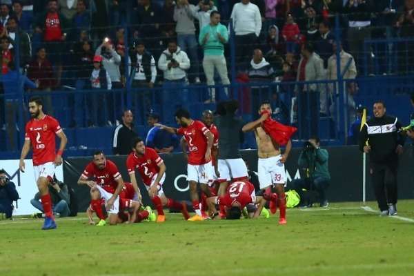 لاعبو الأهلي