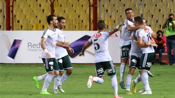 لاعبو المصري 