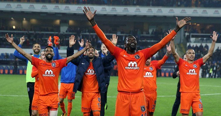 باشاك شهير - أرشيفية