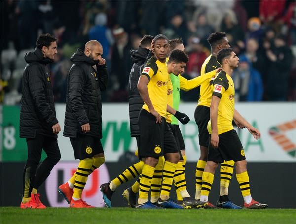 لاعبو دورتموند 