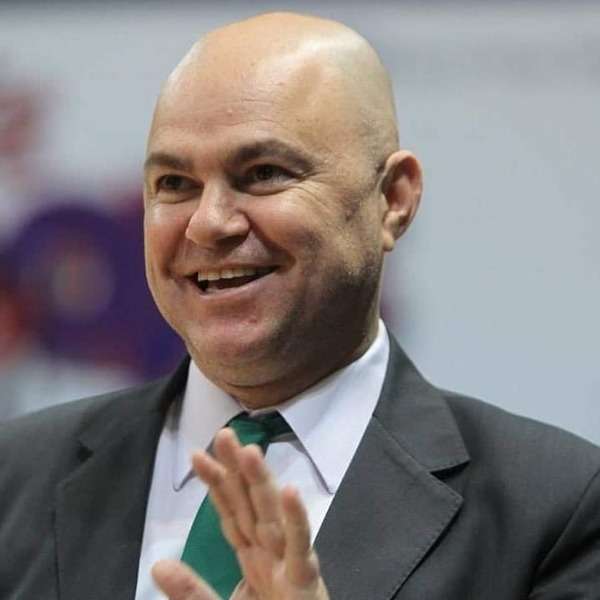 فؤاد أبو شقرا