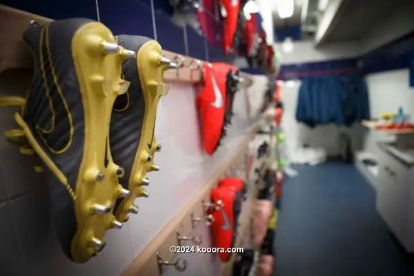 ?i=corr%2f112%2fkoo_112811