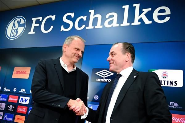  يوتشين شنايدر