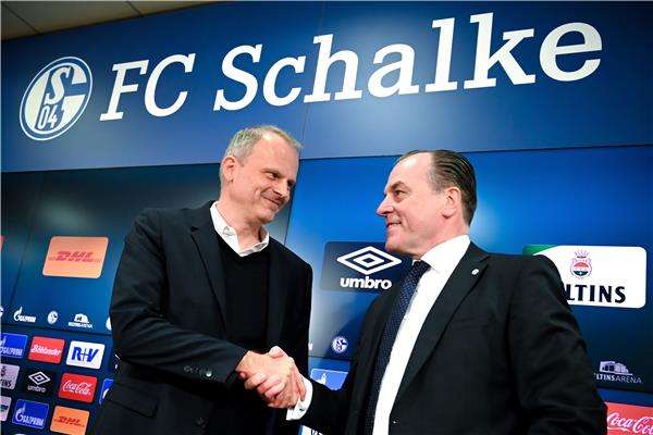  يوتشين شنايدر